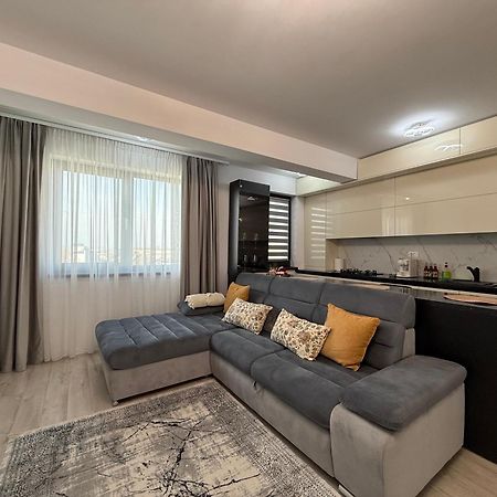 Luxevibe Apartments Near Mall Moldova Iasi Extérieur photo