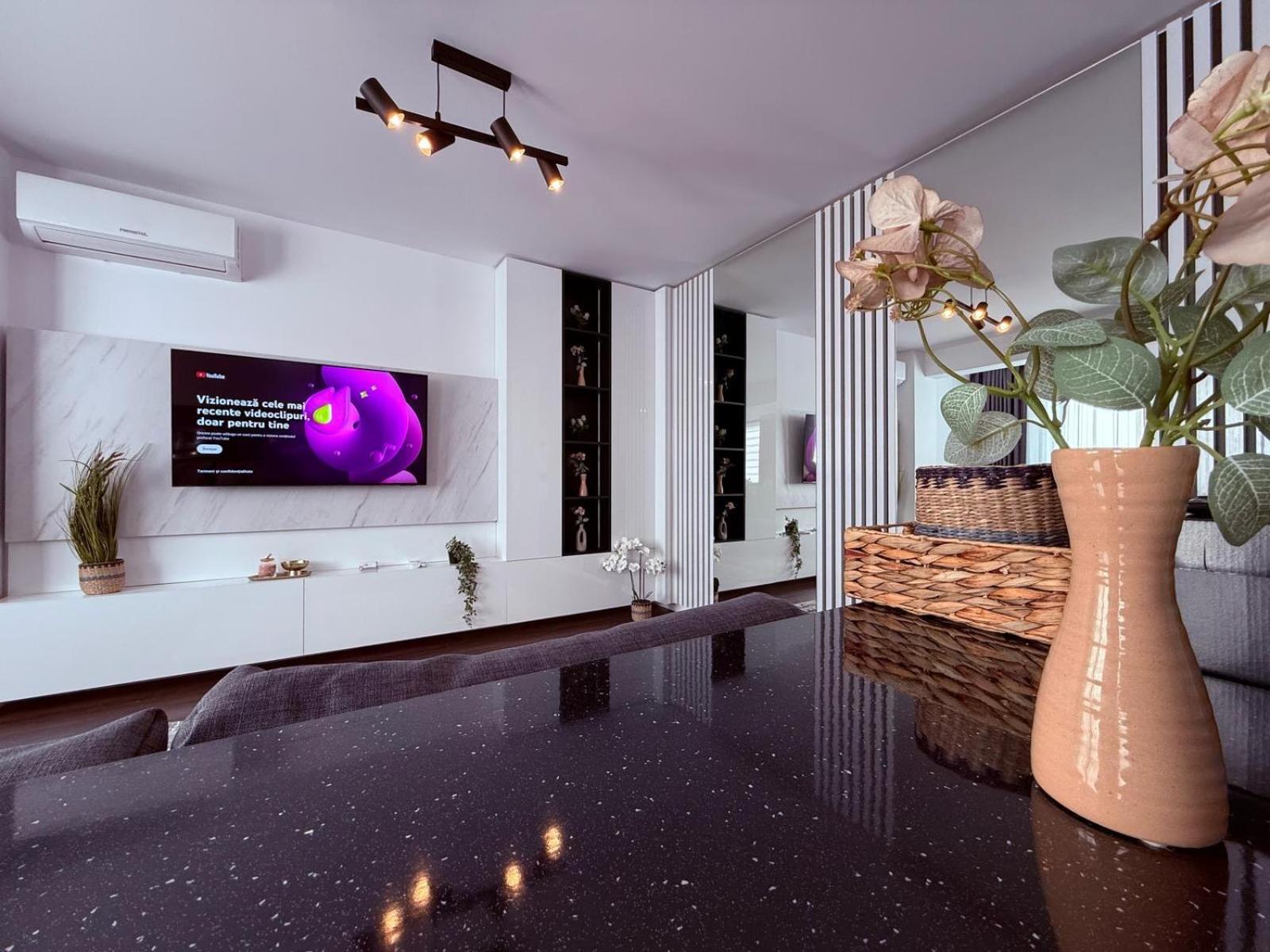 Luxevibe Apartments Near Mall Moldova Iasi Extérieur photo