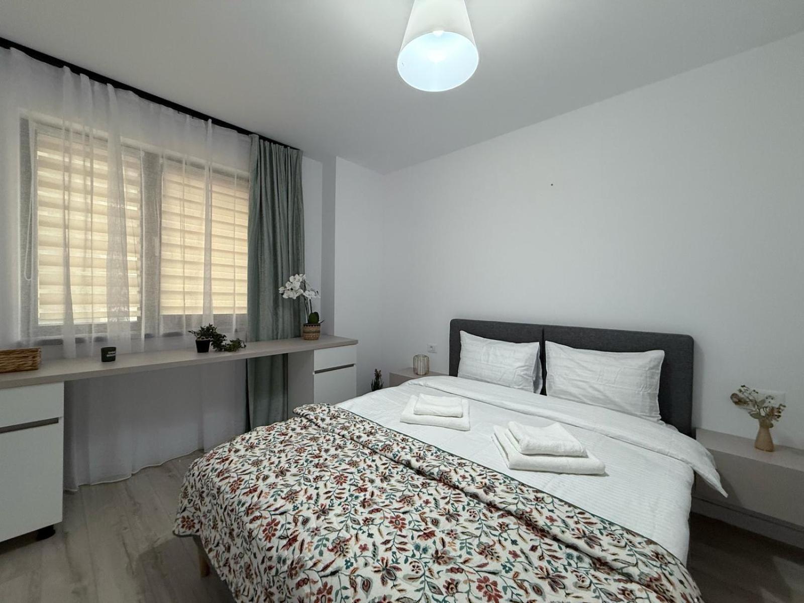 Luxevibe Apartments Near Mall Moldova Iasi Extérieur photo