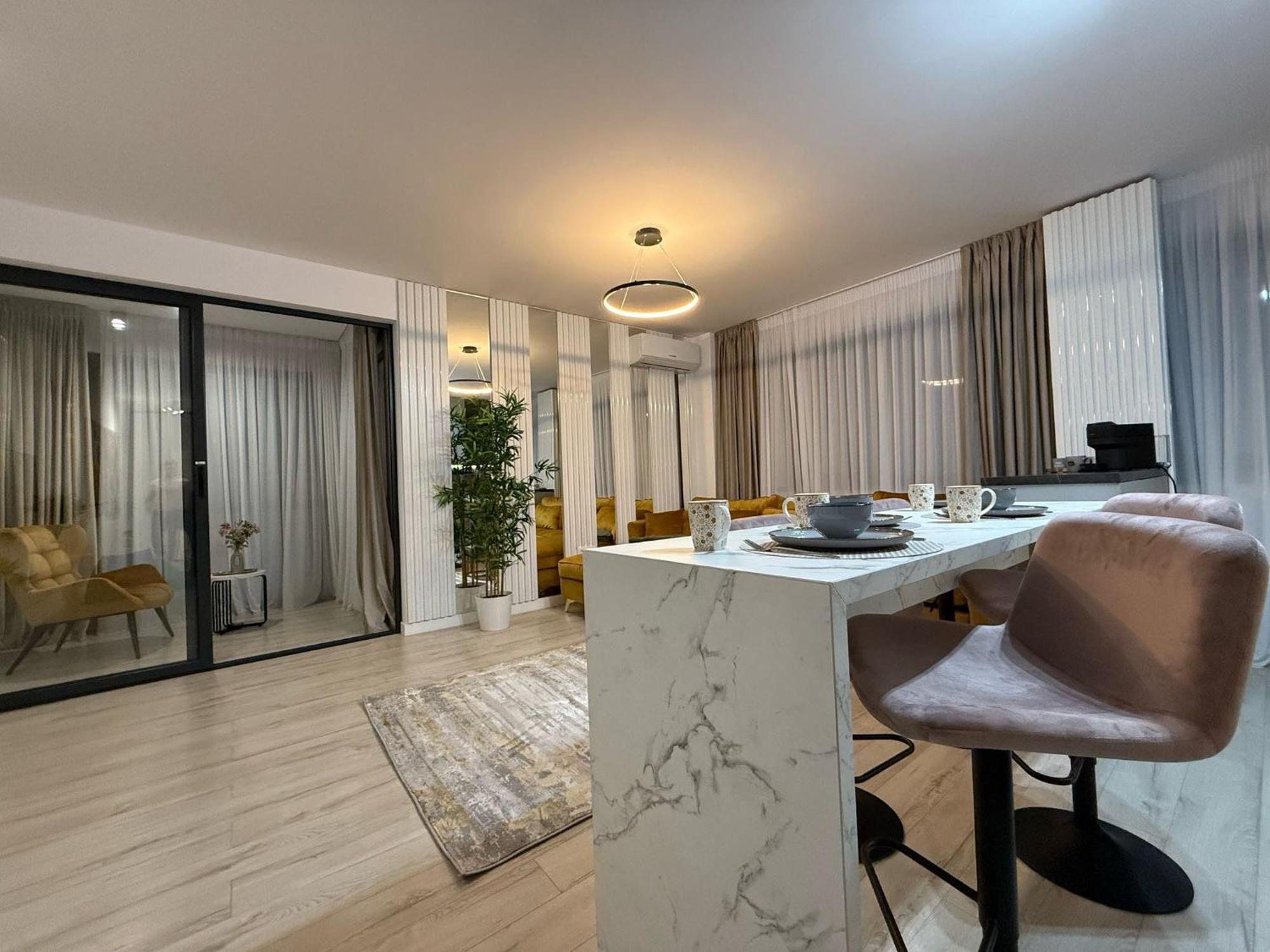 Luxevibe Apartments Near Mall Moldova Iasi Extérieur photo